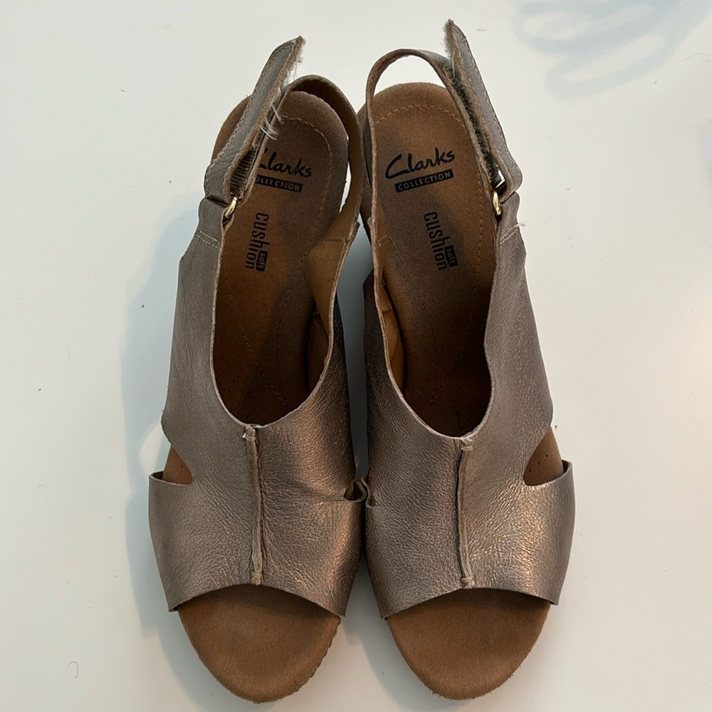 Clarks Annadel Eirwyn Metallic Gold Leather Cork Wedge Platform